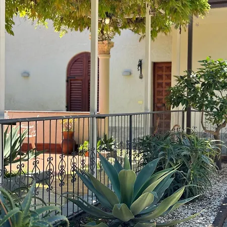 Angelina Holiday home